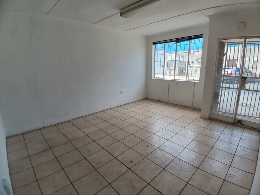 To Let commercial Property for Rent in Montague Gardens Western Cape